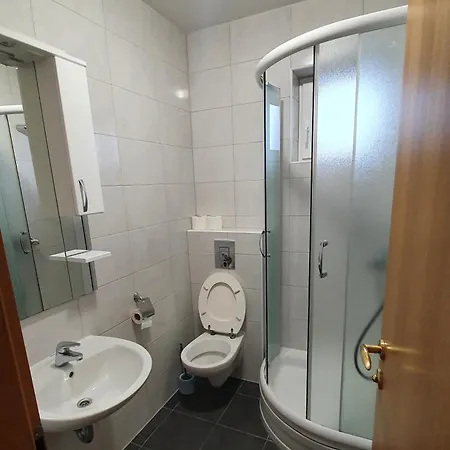 Apartman Mara *
